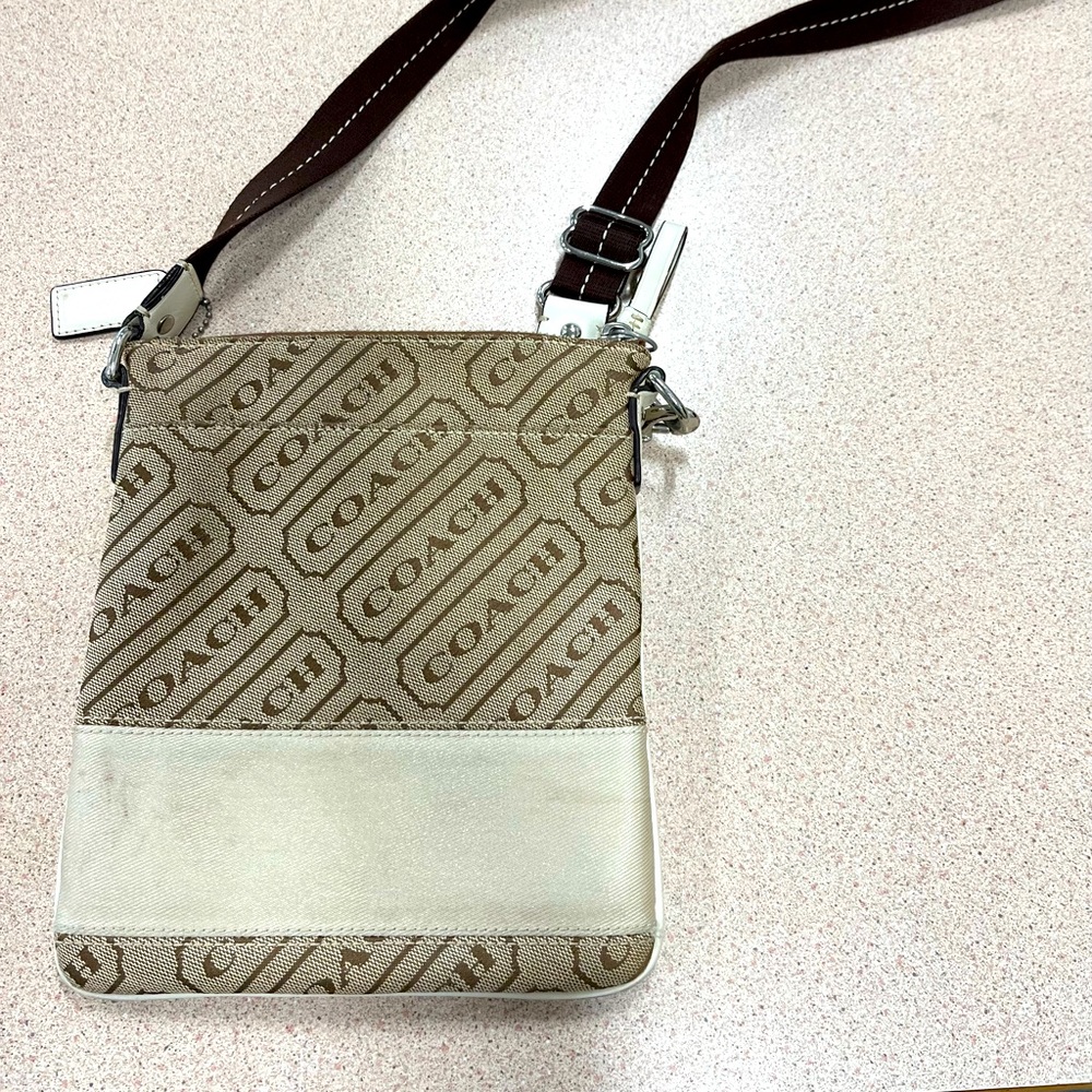 Coach crossbody purse